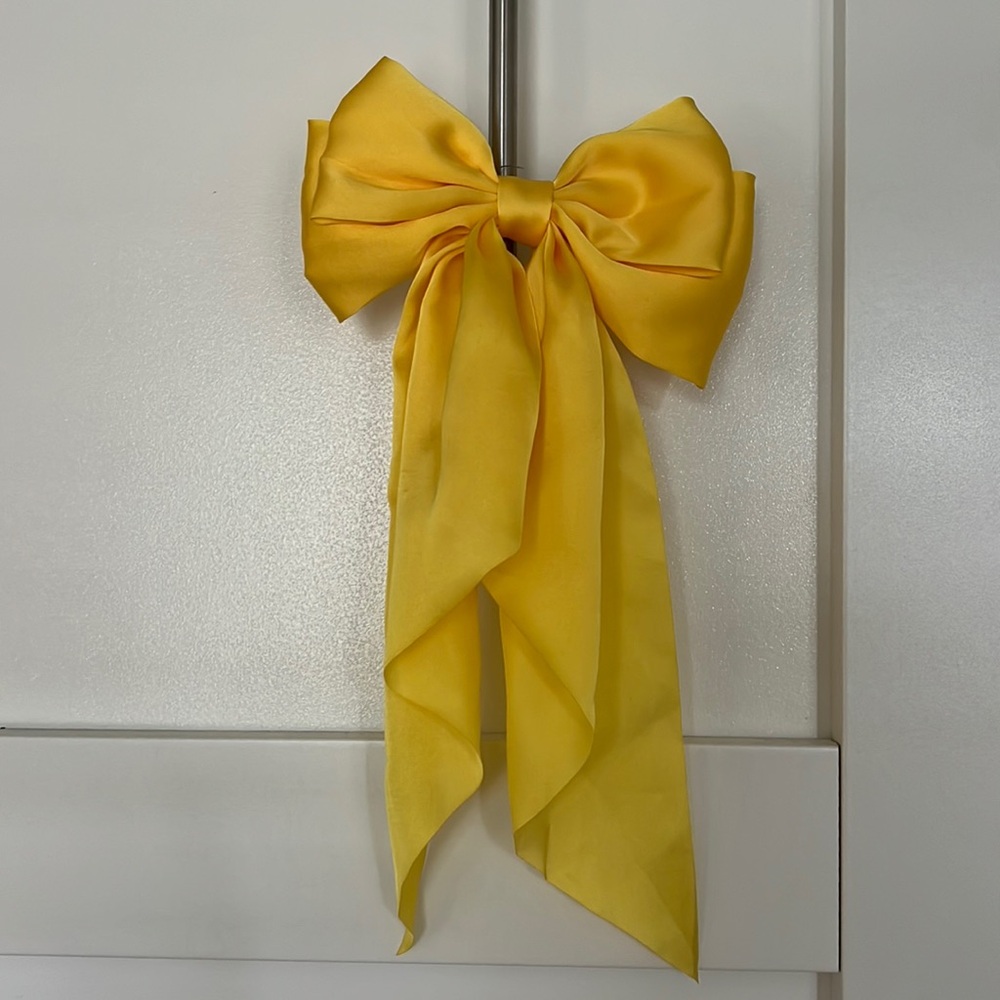 Yellow!!! Dress with Matching Bow - Picture 7 of 12
